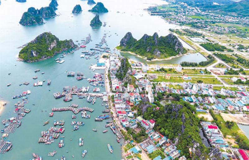 Hình ảnh minh họa các chính sách phát triển kinh tế vùng ven biển Trung Quốc, điển hình là Đặc khu Kinh tế, thu hút lao động và dân cư.