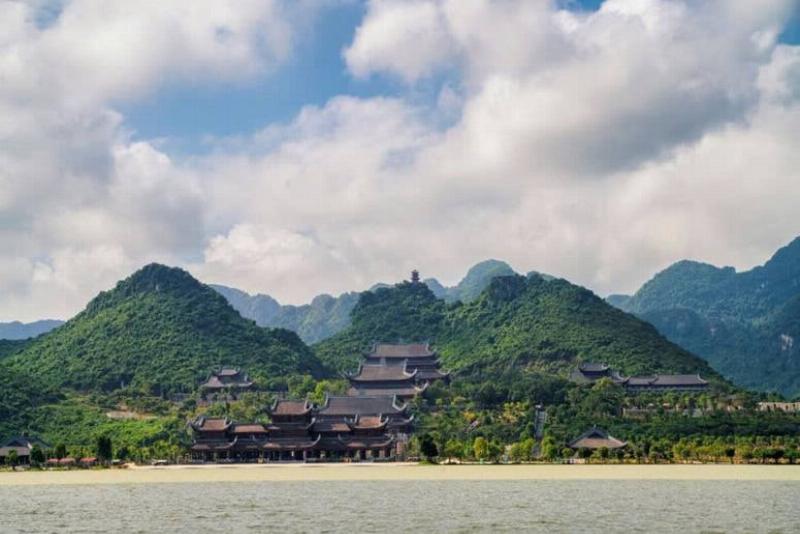 Chùa Tam Chúc ở tỉnh nào, vị trí chính xác, kinh nghiệm đi chi tiết
