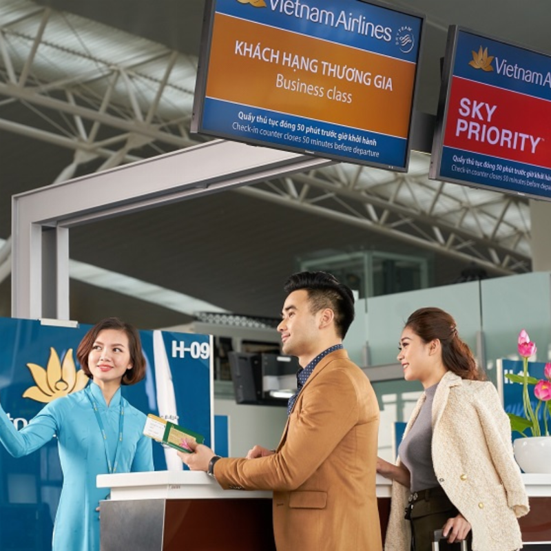 Hình ảnh minh họa giao diện một website hoặc ứng dụng đặt vé xe khách trực tuyến cho tuyến Đà Nẵng Hà Nội