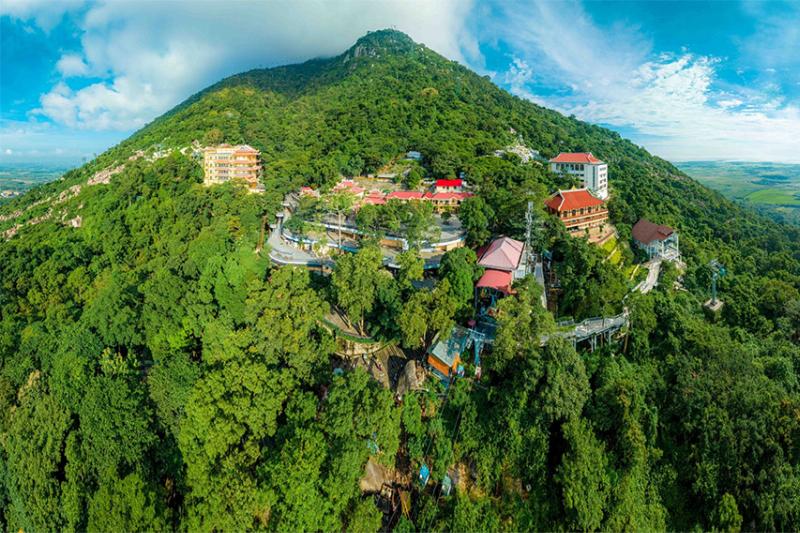 Tây Ninh có gì chơi, khám phá Núi Bà Đen, Hồ Dầu Tiếng, đặc sản ngon
