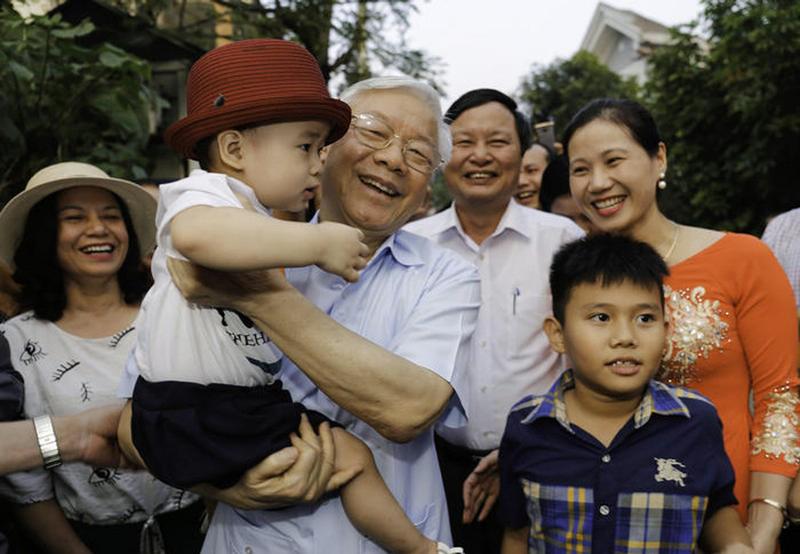 Hình ảnh minh họa con đường sự nghiệp đa dạng và đầy sáng tạo của người sinh ngày 21 tháng 3, thể hiện sự kết hợp giữa vai trò lãnh đạo và tinh thần nghệ sĩ hoặc nhà tư vấn